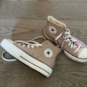 Converse platform chuck (pink/tan)